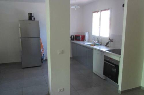 Villa Neuve Proche Plages, Villa Quieta