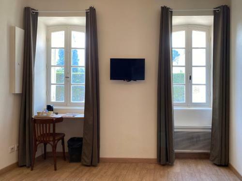 Hostal Logis Des Jurats