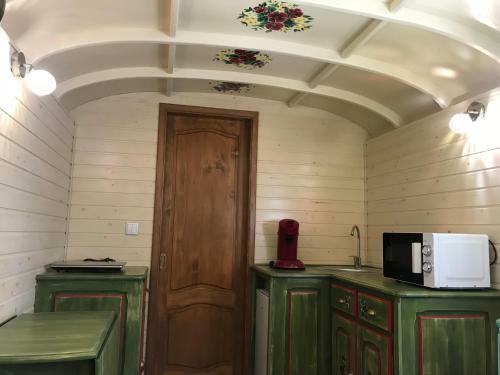 Hostal Domaine Des Z'ailes