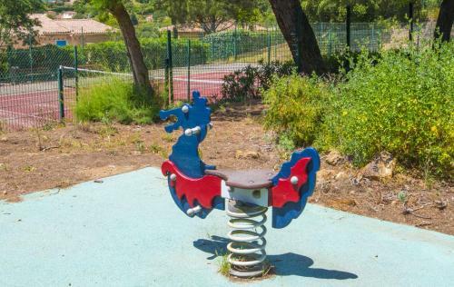 Grande Villa R�cente � Sainte Maxime - Golfe De Saint Tropez