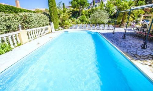 Grande Villa R�cente � Sainte Maxime - Golfe De Saint Tropez