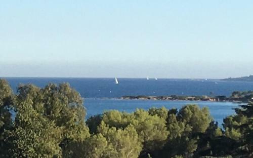 Bed & Breakfast Chambres D'h�tes Vue Mer Mer � 2 Min � Pied