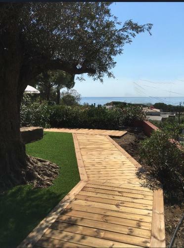 Bed & Breakfast Chambres D'h�tes Vue Mer Mer � 2 Min � Pied