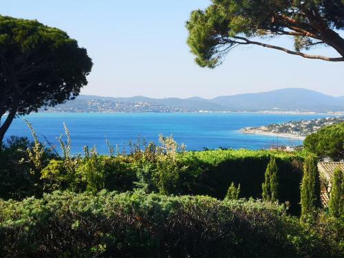 Villa Sainte Maxime Golf De St Tropez Avec Piscine