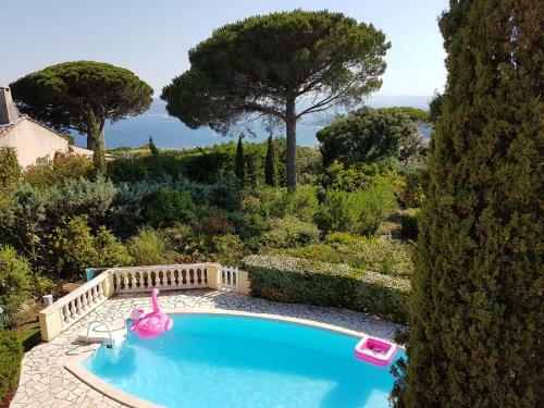 Villa Sainte Maxime Golf De St Tropez Avec Piscine