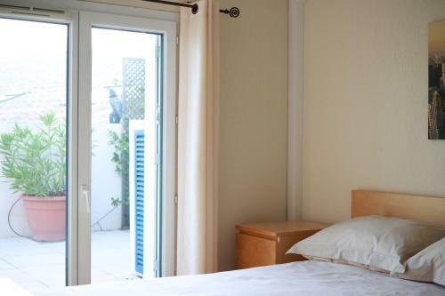 Casa Del Mar - Beautiful Two Bedroom Penthouse Apartment