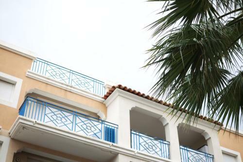 Casa Del Mar - Beautiful Two Bedroom Penthouse Apartment