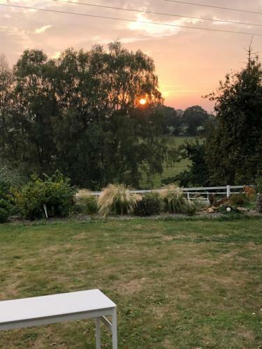 Bed & Breakfast La Canop�e Du Mont