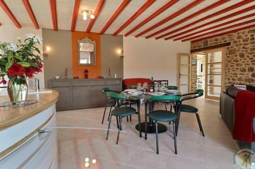 G�te La Vieille Mazure