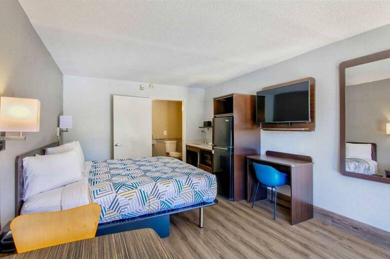 Motel Days Inn Birmingham East