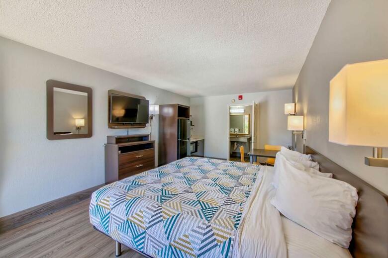 Motel Days Inn Birmingham East
