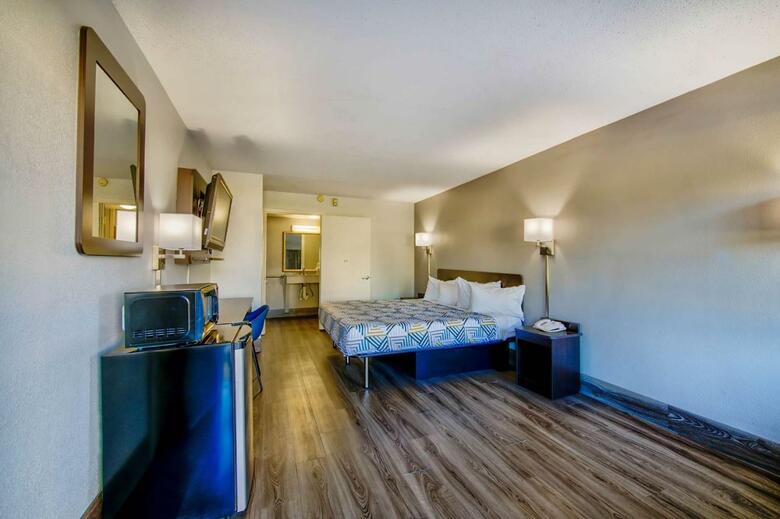 Motel Days Inn Birmingham East