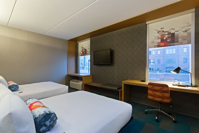 Hotel Aloft Birmingham Soho Square