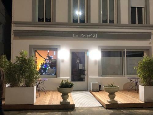 Hotel H�tel Restaurant Le Crist'al