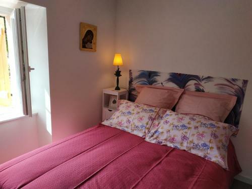 Hostal La Courlande