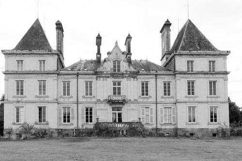 Chateau L' Escale