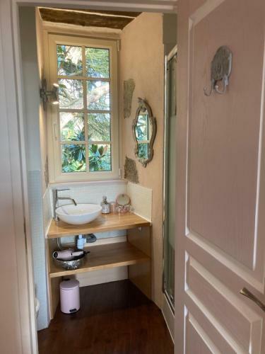 Ch�teau De La Preuille Bed & Breakfast