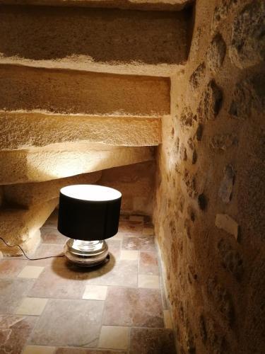 Hostal Chambre Maison En Pierre Jacuzzi