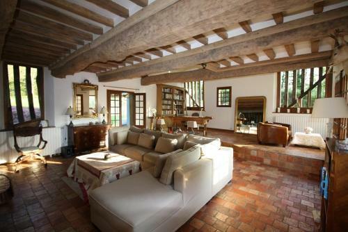 Maison Normande De Caract�re A Colombages