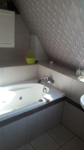 Hostal Le Cottage Normand