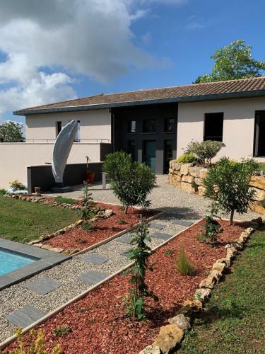 Bed & Breakfast � Coeur De Pierre