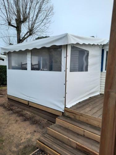 Mobil Home Sur Camping