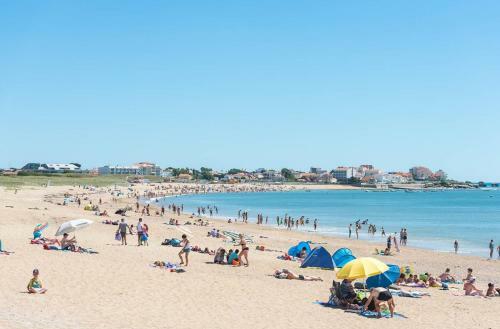 Apartamentos Corniche Dor