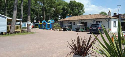Camping L?or�e Des Pins **** - Maeva