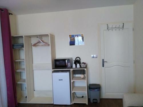 Hostal Les Chambres De Beauviel