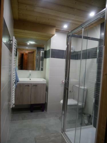 Apartamentos La Ressource De L'eau Des Cimes