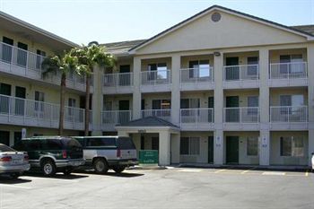 Hotel Crossland Economy Studios - Phoenix - West