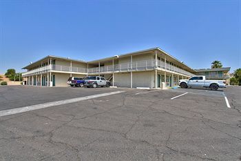 Motel 6 Phoenix East
