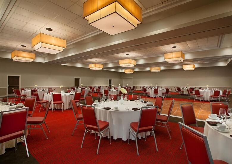 Hotel Four Points By Sheraton Phoenix South Mountain