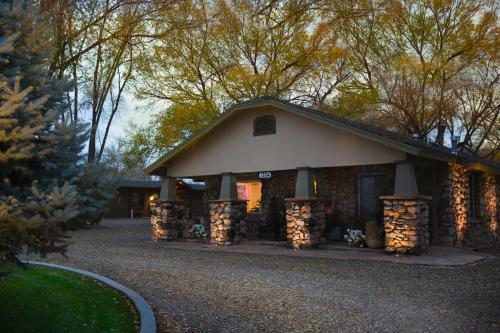 Posada Primrose Inn & Rv