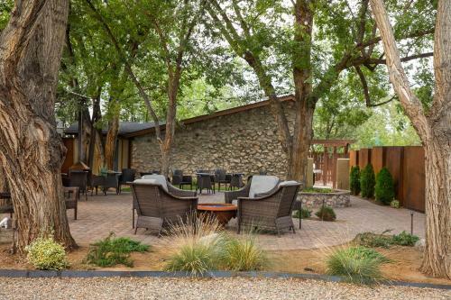 Posada Primrose Inn & Rv