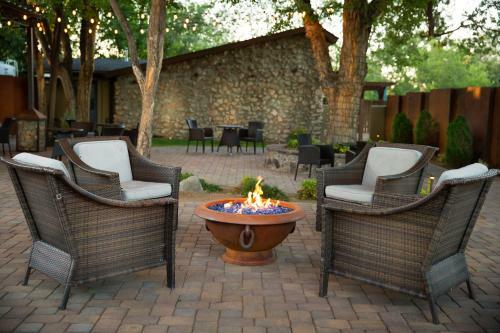 Posada Primrose Inn & Rv