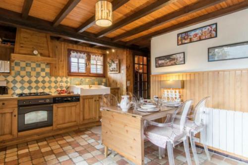 Chalet - Terrace And Mountain View