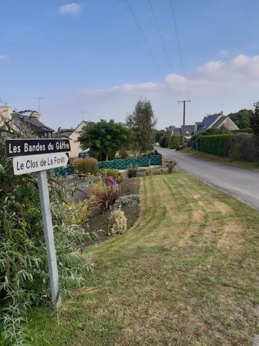 Bed & Breakfast Chambre D'h�tes Avec Piscine Et Spa