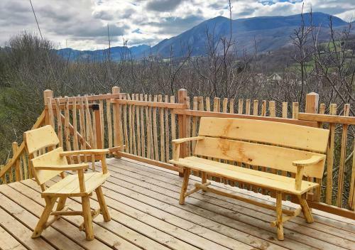 Hostal Roulottes Au Pied Du Vercors