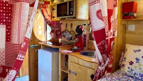 Hostal Roulottes Au Pied Du Vercors