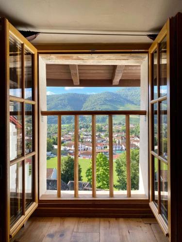 Gite De La Porte Saint Jacques: A Hostel For Pilgrims