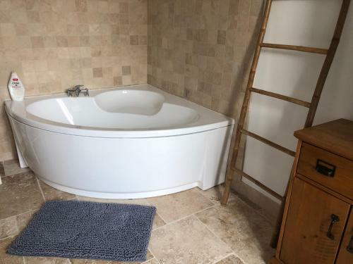 Apartamento Calme, R�nov� Et Proche Du Centre Ville