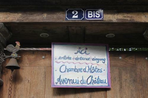 Hostal Avenue Du Ch�teau