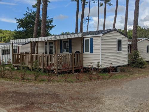 Le Jasmin " Camping Les Dunes de Contis " St Julien En Born
