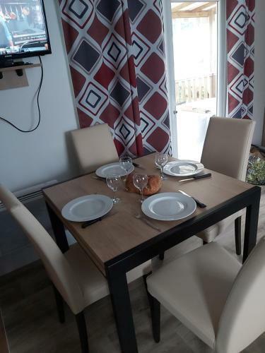 Mobilhome de Virginie, 6 Personnes � Contis
