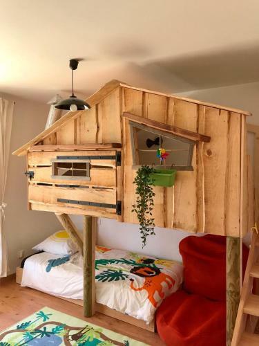 Hostal Chambres D'h�tes La T�ouleyre