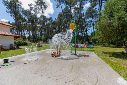 Hostal Chambres D'h�tes La T�ouleyre