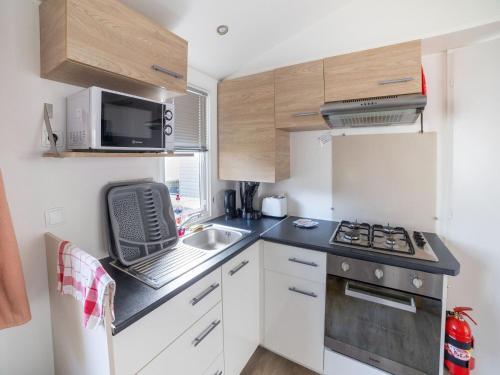 Inviting Holiday Home In Saint-jean-de-monts With Terrace