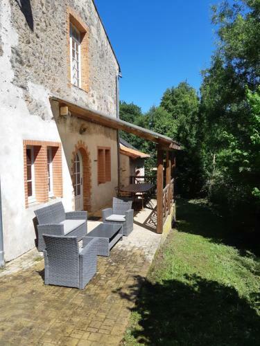 Hostal Grand G�te Dans Son �crin De Nature
