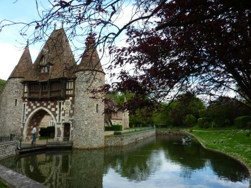La Chaumiere